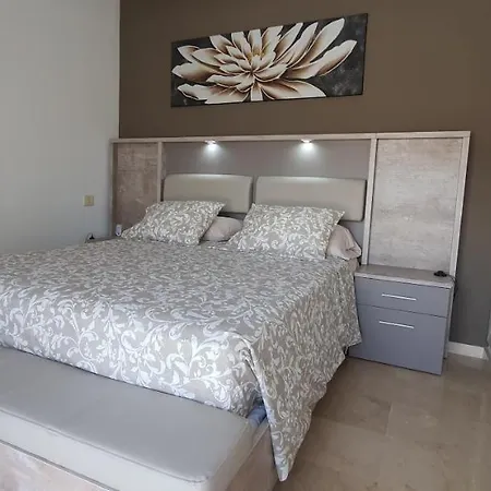 Beautiful Duplex With Jacuzzi