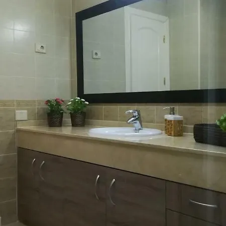 בית נופש Beautiful Duplex With Jacuzzi *
